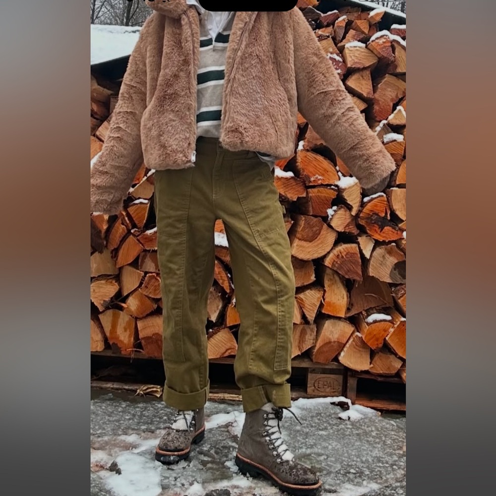 NWOT olive green utility cargo pants